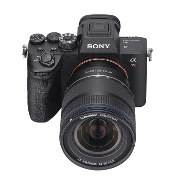 「早く売りたいので値下げしました！！」samyang24mmf2.8FE SAMYANG AF 24mm F2.8 FE (ソニーE用)の出品 | ONE SCENE（ワンシーン）